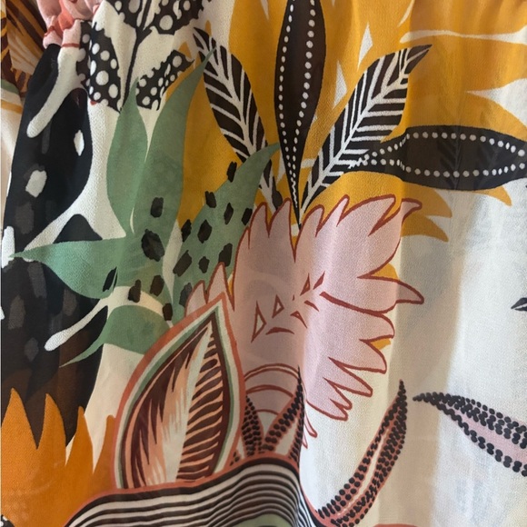 DR2 Multicolor Abstract Kimono - Picture 4 of 9